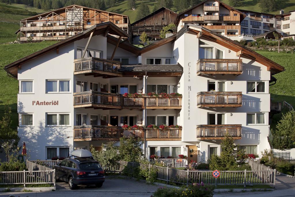 Ciasa Milandura Apart otel San Cassiano  Dış mekan fotoğraf